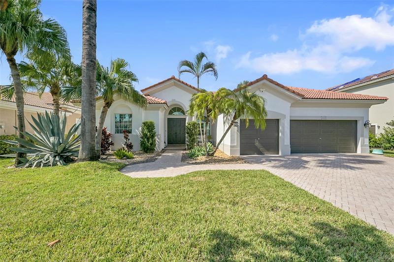 Image 3 of 61 For 12235 49th St