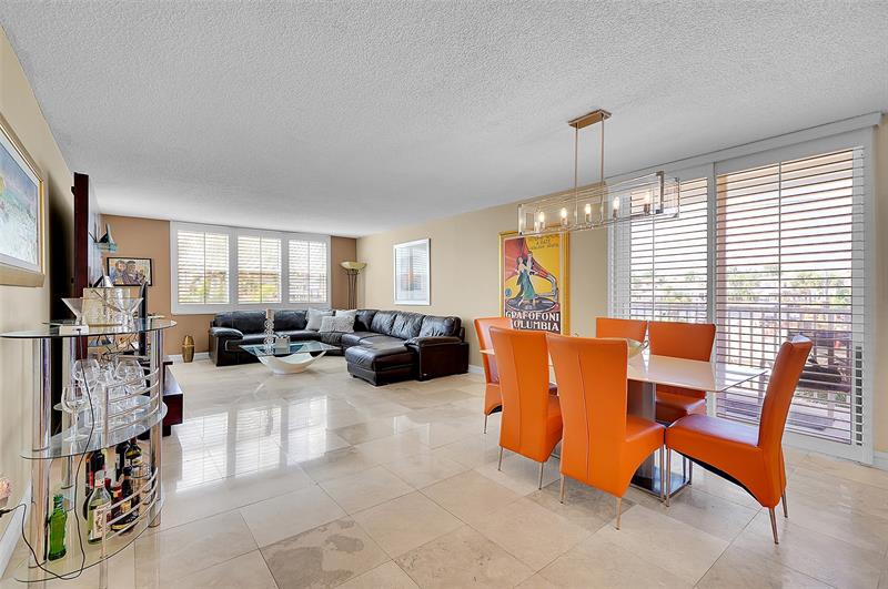 Image 13 of 55 For 1401 Ocean Dr  204