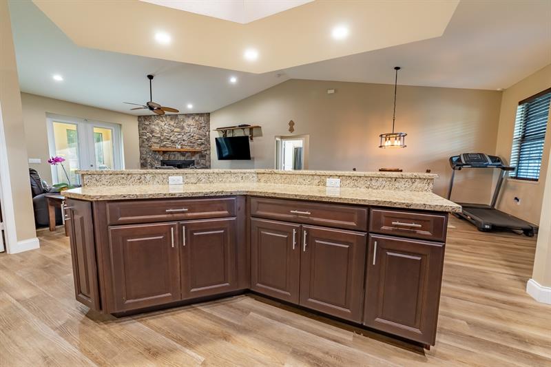 Image 16 of 32 For 2322 2nd Ct  