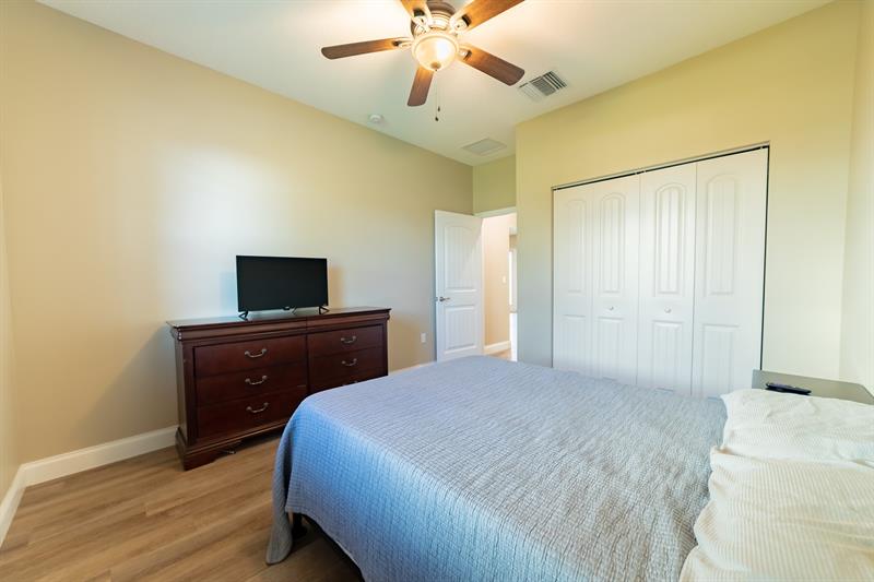 Image 22 of 32 For 2322 2nd Ct  