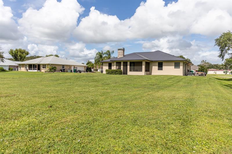 Image 8 of 32 For 2322 2nd Ct  