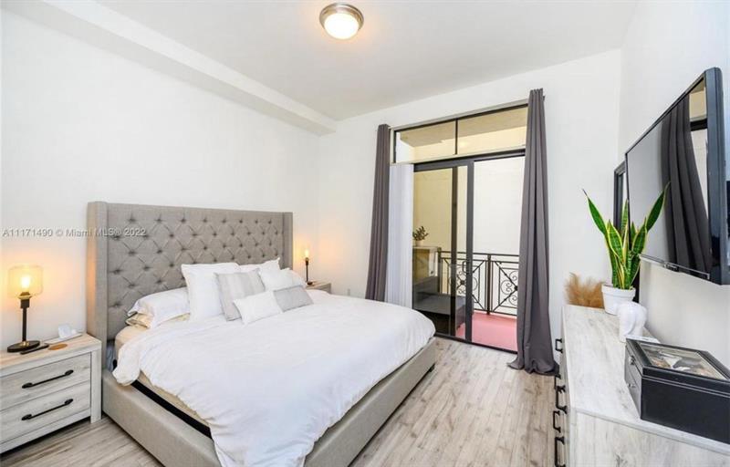 Image 17 of 17 For 1805 Ponce De Leon Blvd  634