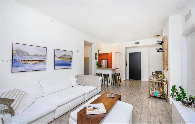 Image 6 of 17 For 1805 Ponce De Leon Blvd  634