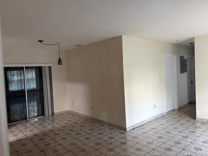 Image 11 of 22 For 3513 181st St