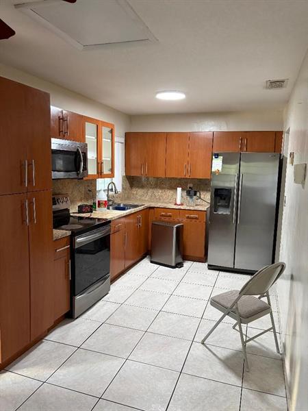 Image 12 of 22 For 3513 181st St