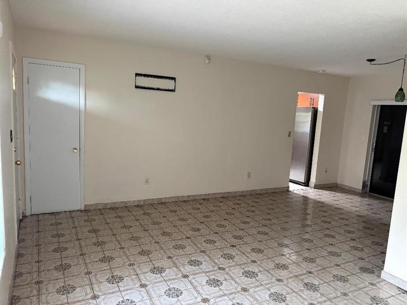 Image 14 of 22 For 3513 181st St