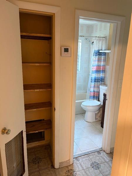 Image 19 of 22 For 3513 181st St