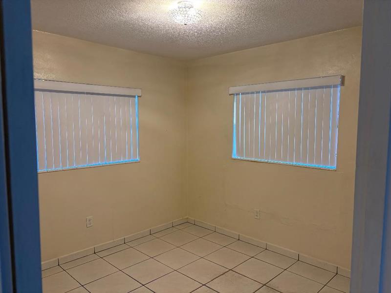 Image 20 of 22 For 3513 181st St