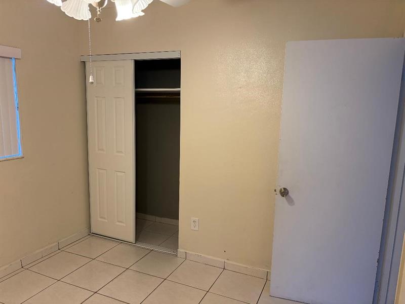 Image 21 of 22 For 3513 181st St