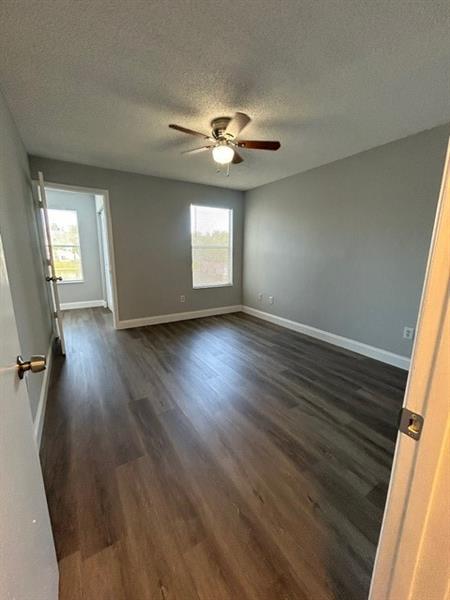 Image 20 of 28 For 1401 Village Blvd  923