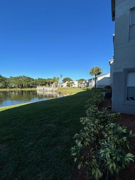 Image 26 of 28 For 1401 Village Blvd  923