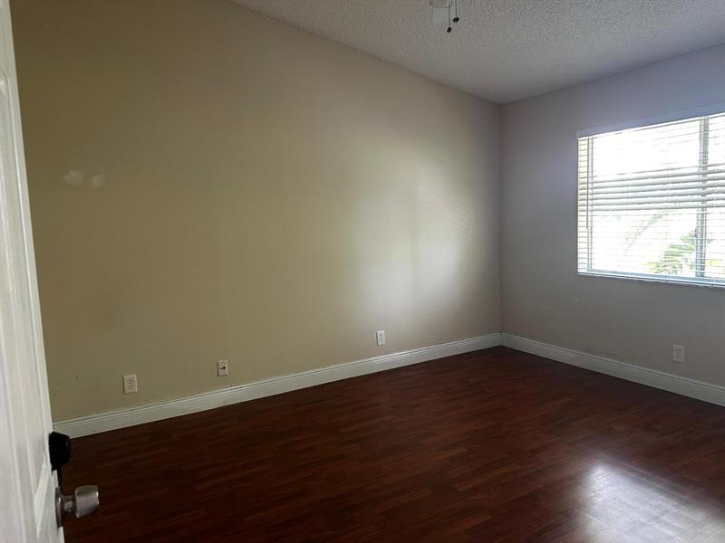 Details for 8438 40 Court, Sunrise, FL 33351