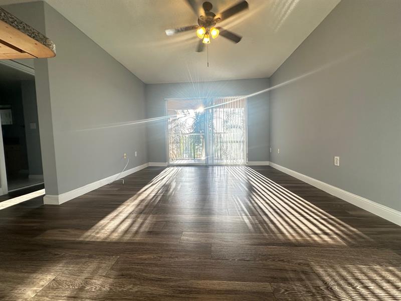 Image 9 of 21 For 3760 Mediterranean Ln  212