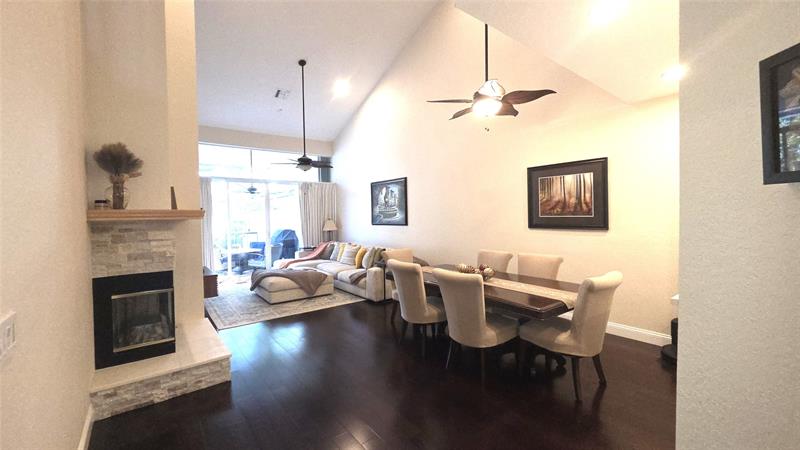 Image 3 of 22 For 504 Palm Aire Dr  504