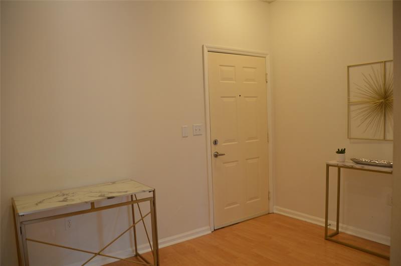 Image 12 of 32 For 533 3rd Ave  141