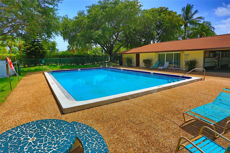 Image 37 of 37 For 6616 Parkway Dr  6616