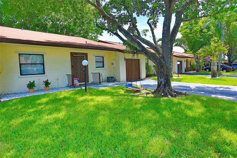 Image 6 of 37 For 6616 Parkway Dr  6616