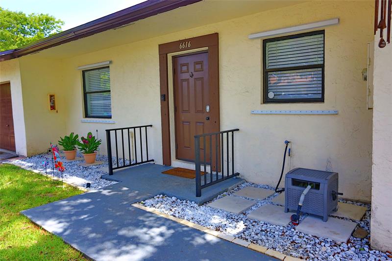 Image 7 of 37 For 6616 Parkway Dr  6616