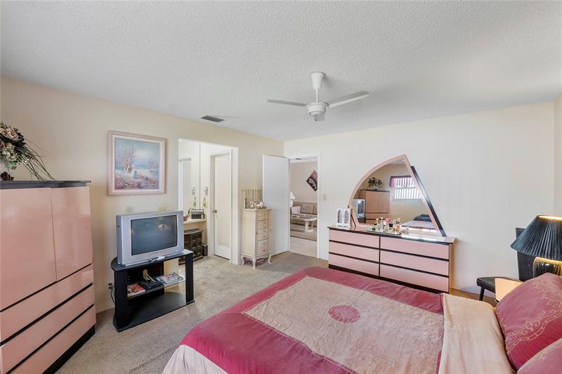 Image 9 of 14 For 3013 103rd Ln