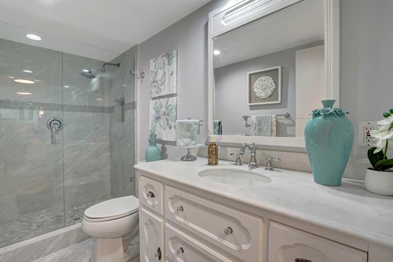 Image 17 of 43 For 4100 Galt Ocean Dr  305