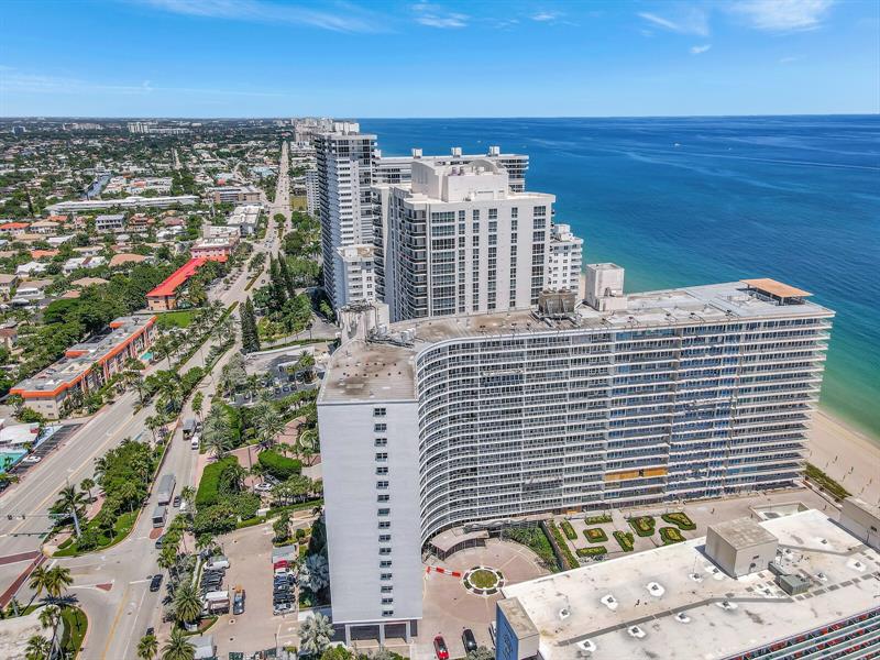 Image 35 of 43 For 4100 Galt Ocean Dr  305