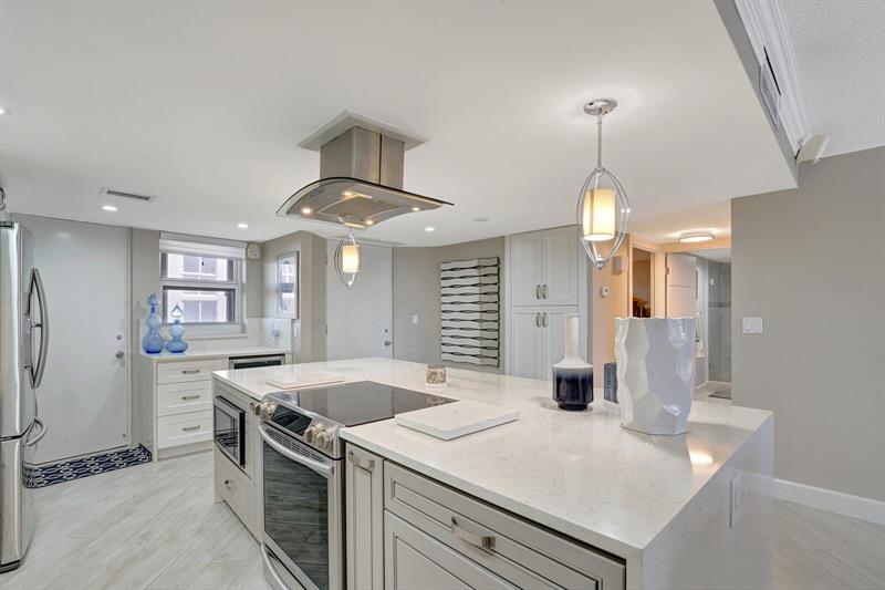 Image 5 of 43 For 4100 Galt Ocean Dr  305