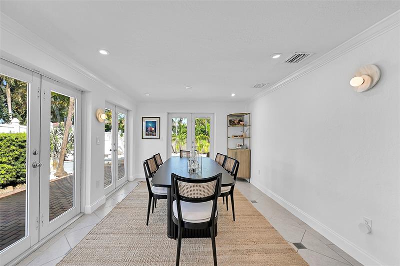 Image 13 of 47 For 281 18th Ct  