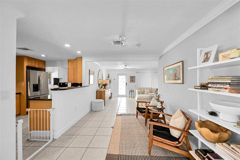 Image 8 of 47 For 281 18th Ct  