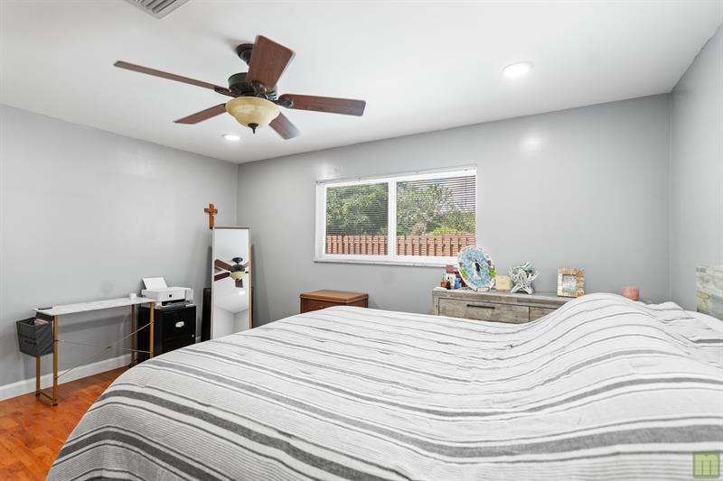 Image 26 of 43 For 3161 65th Dr