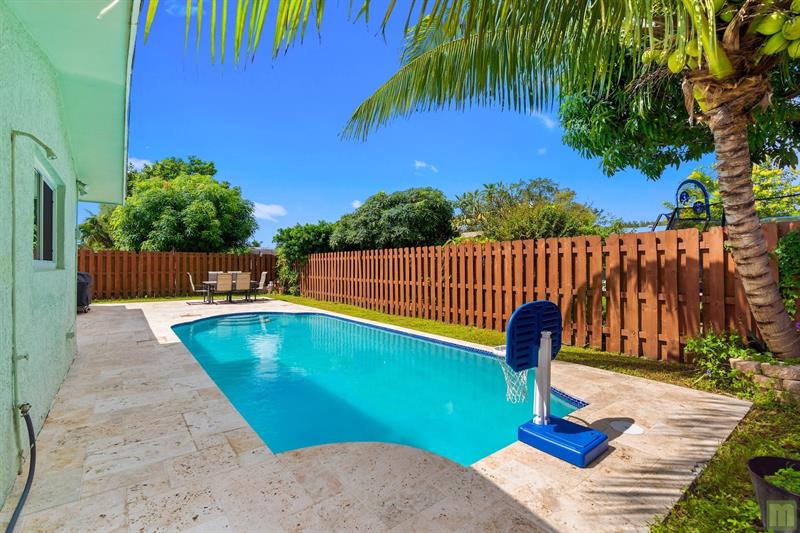 Image 37 of 43 For 3161 65th Dr