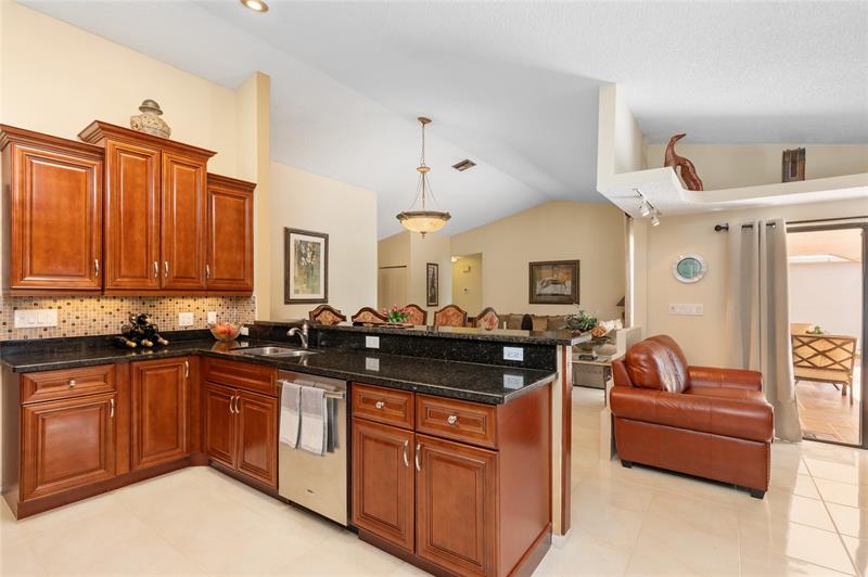 Image 15 of 27 For 21011 Windemere Ln