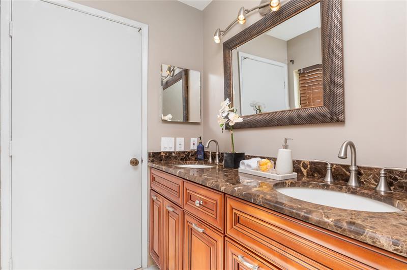 Image 24 of 27 For 21011 Windemere Ln