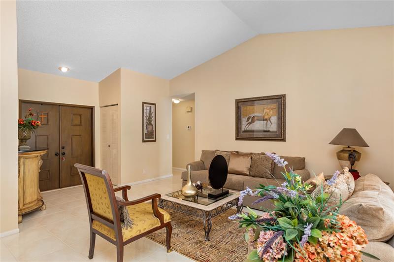 Image 7 of 27 For 21011 Windemere Ln
