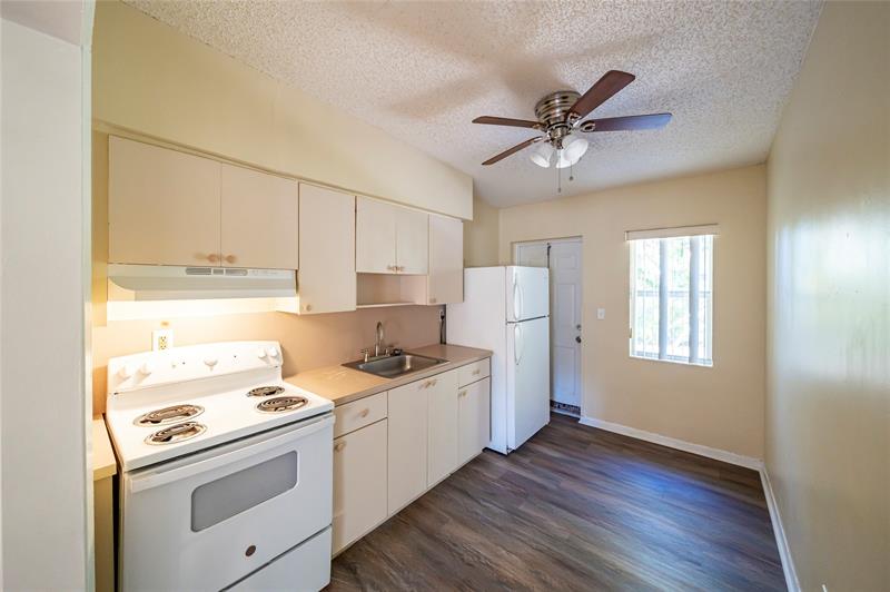 Image 5 of 13 For 115 4th St  4