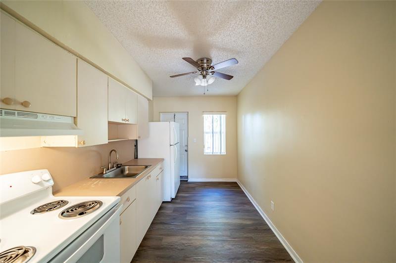 Image 6 of 13 For 115 4th St  4