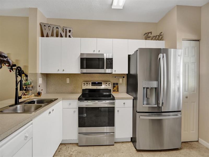 Image 11 of 26 For 7917 Tuscany Ct