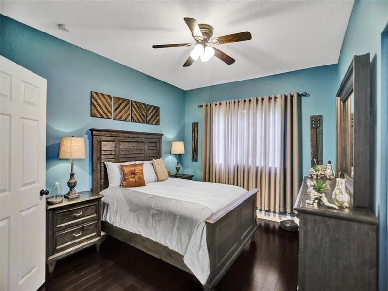Image 14 of 26 For 7917 Tuscany Ct