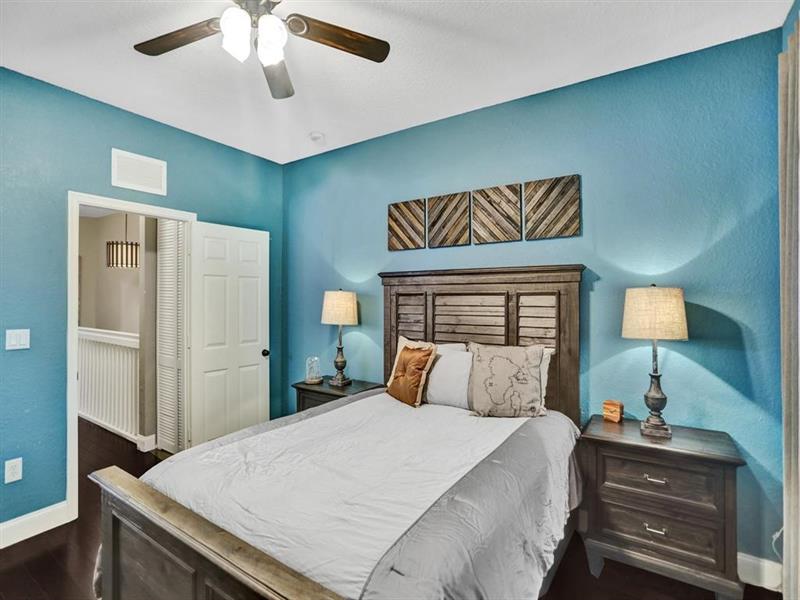 Image 16 of 26 For 7917 Tuscany Ct