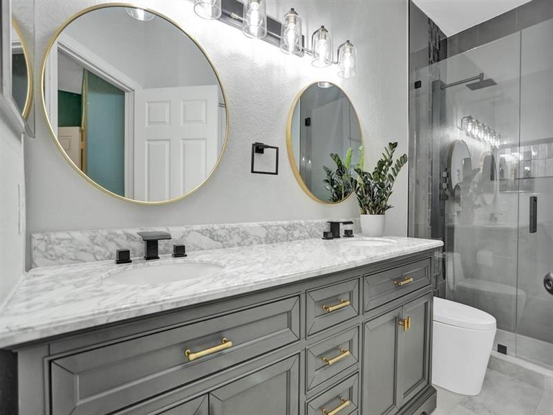 Image 17 of 26 For 7917 Tuscany Ct