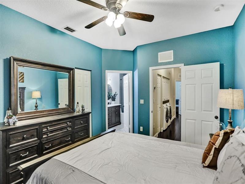 Image 19 of 26 For 7917 Tuscany Ct