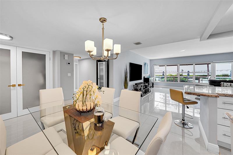 Image 7 of 40 For 3550 Galt Ocean Dr  102