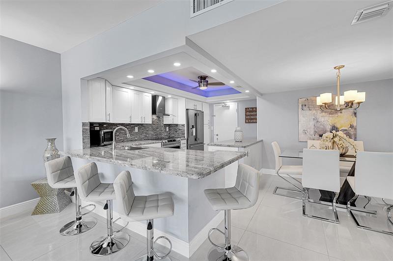 Image 9 of 40 For 3550 Galt Ocean Dr  102