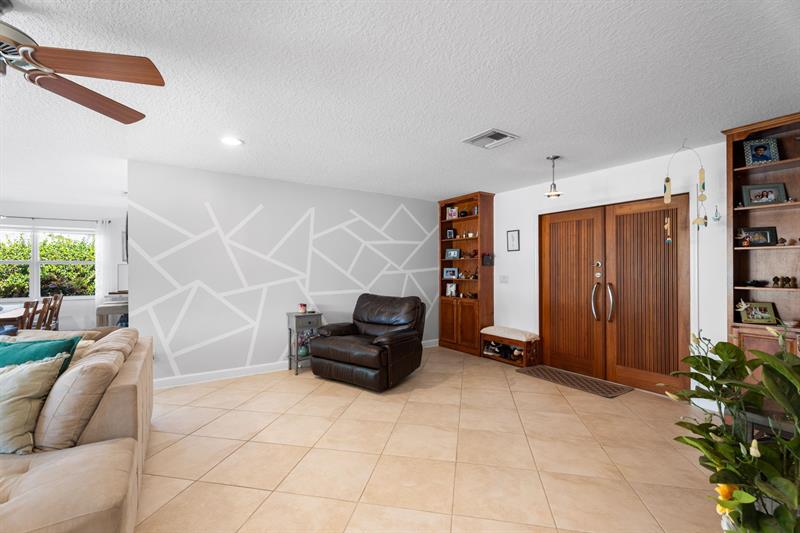 Image 13 of 36 For 1798 Cabin Pl