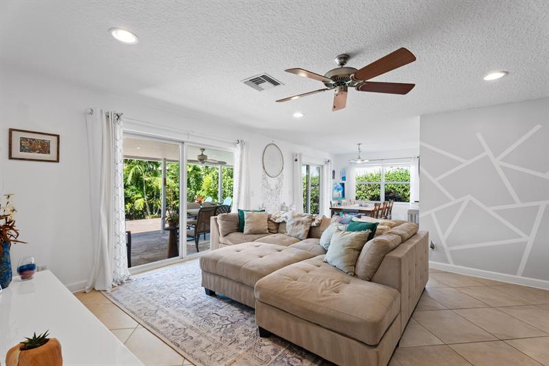 Image 18 of 36 For 1798 Cabin Pl