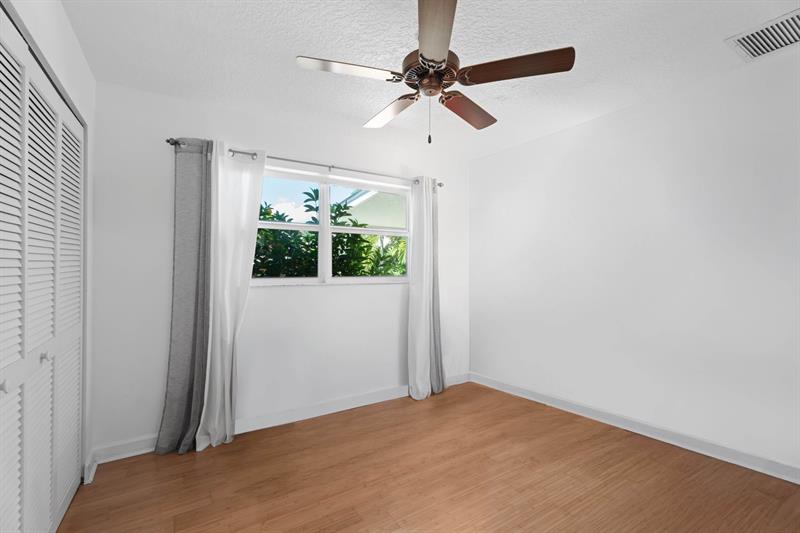 Image 29 of 36 For 1798 Cabin Pl