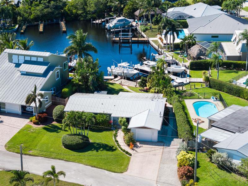 Image 6 of 36 For 1798 Cabin Pl