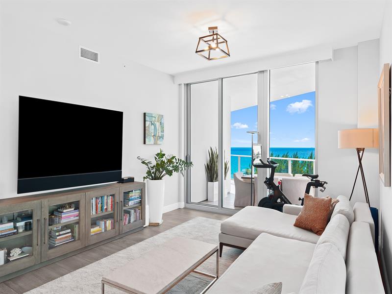 Image 10 of 45 For 701 Fort Lauderdale Beach Blvd  705