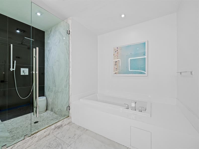 Image 24 of 45 For 701 Fort Lauderdale Beach Blvd  705