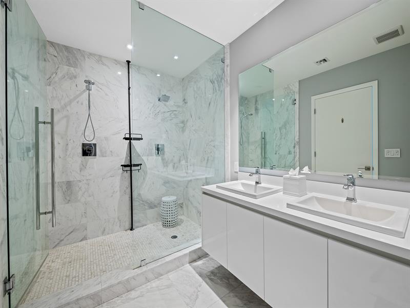 Image 26 of 45 For 701 Fort Lauderdale Beach Blvd  705