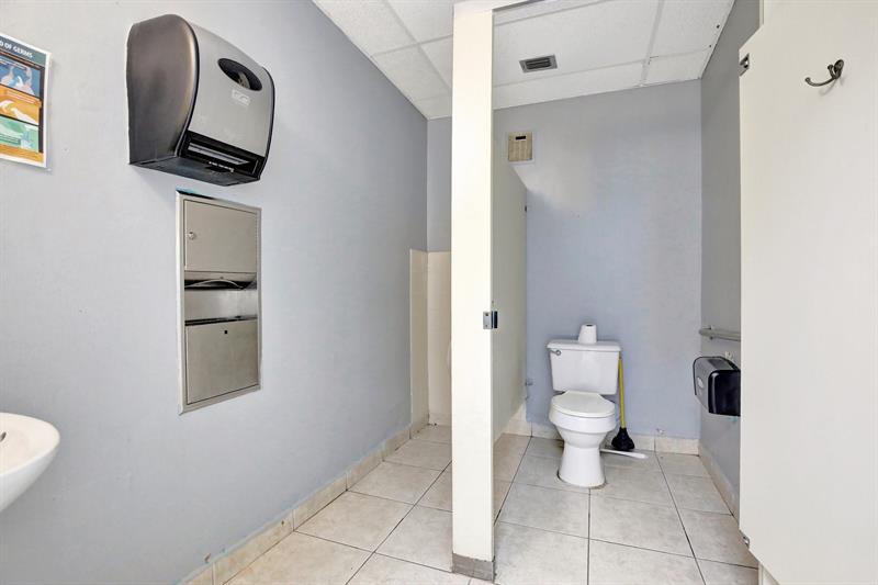 Image 15 of 76 For 4505 103rd Ave